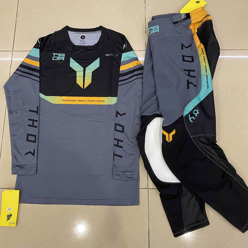 2026 Launchmode Futura Black / - Motorcycle Gear On Sale avaliação e preço